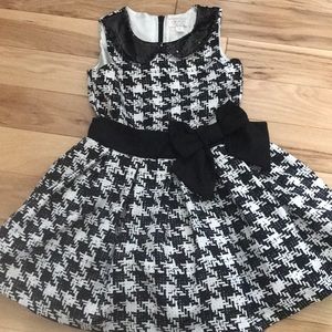 Little girl’s dress
